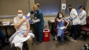 Changing tiers, cross-border vaccines, contingency plans: News from around our 50 states
