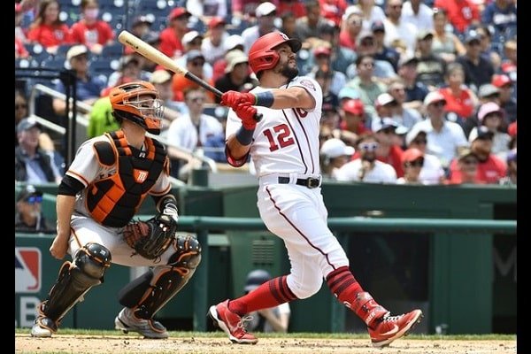 Kyle Schwarber’s 2 HRs pace Nationals past Giants