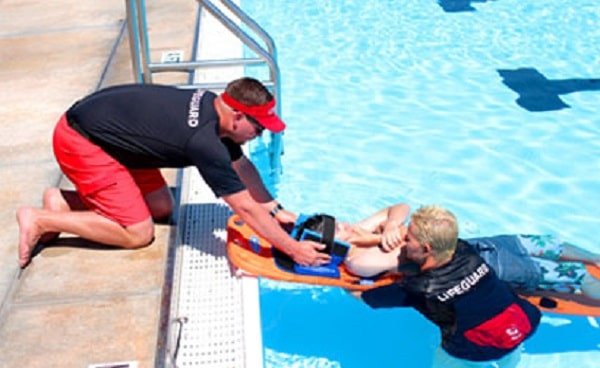 6 GOOD REASONS TO BECOME A LIFEGUARD | ALA