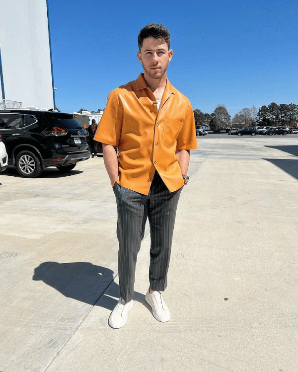 Nick Jonas Biography