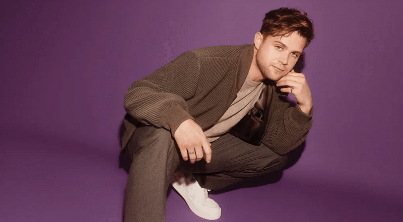 Is Leo Woodall Gay