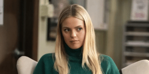 Is Renee Rapp Lesbian