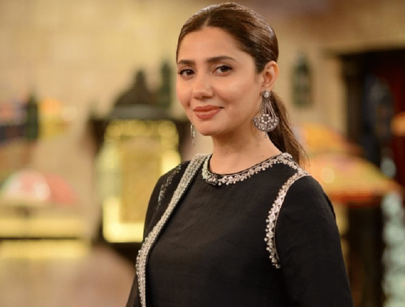 Who are Mahira Khan Parents